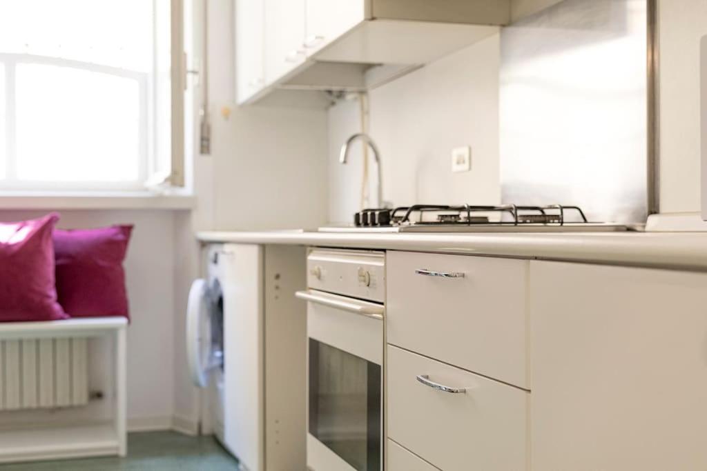 Apartment Al Duomo Di - Posto Auto Privato Prenotabile Parma